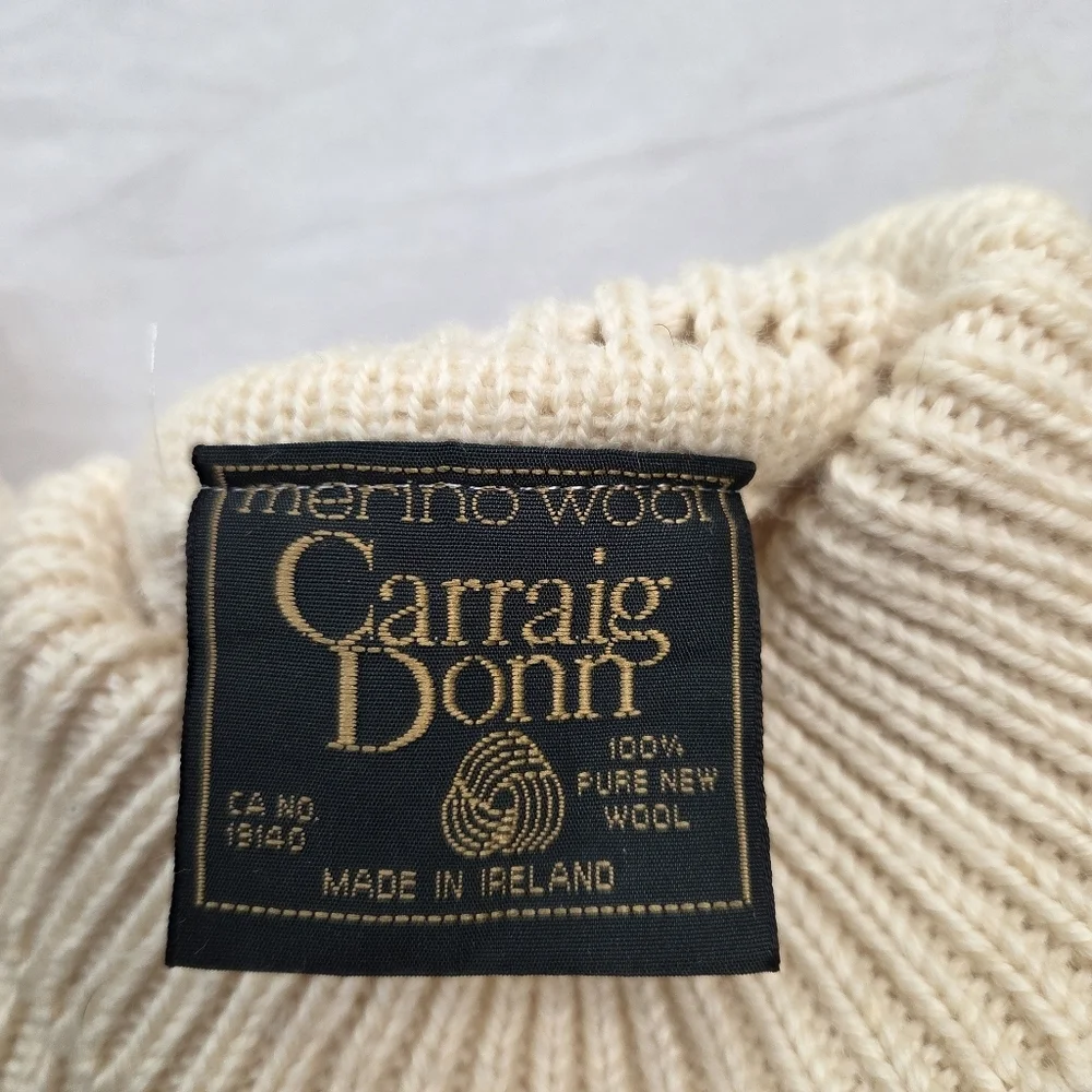 Carraig Donn Irish Aran Cable Knit Turtleneck Sweater 100% Merino Wool Size‎ S